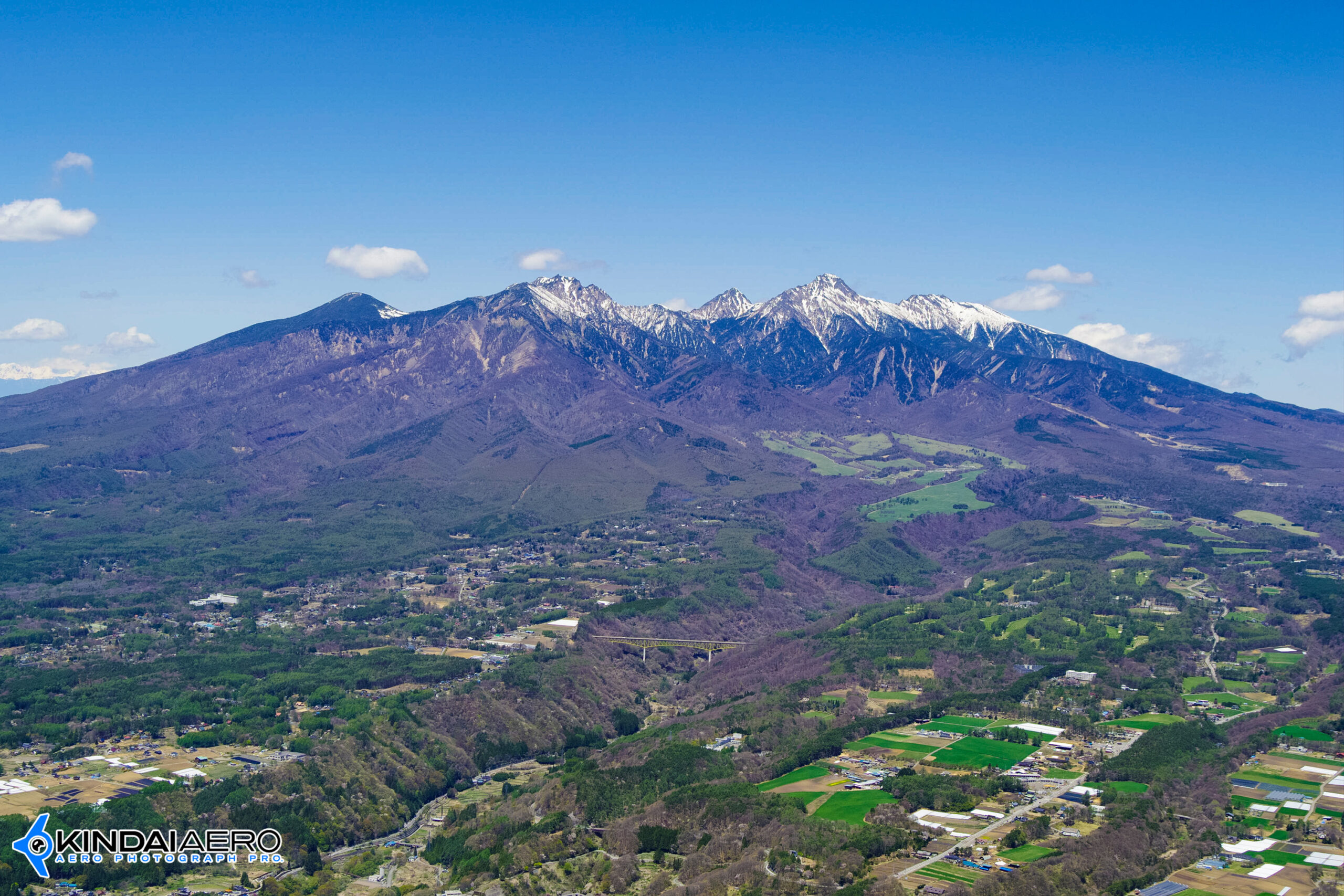 八ヶ岳の航空写真撮影 2013-05-03