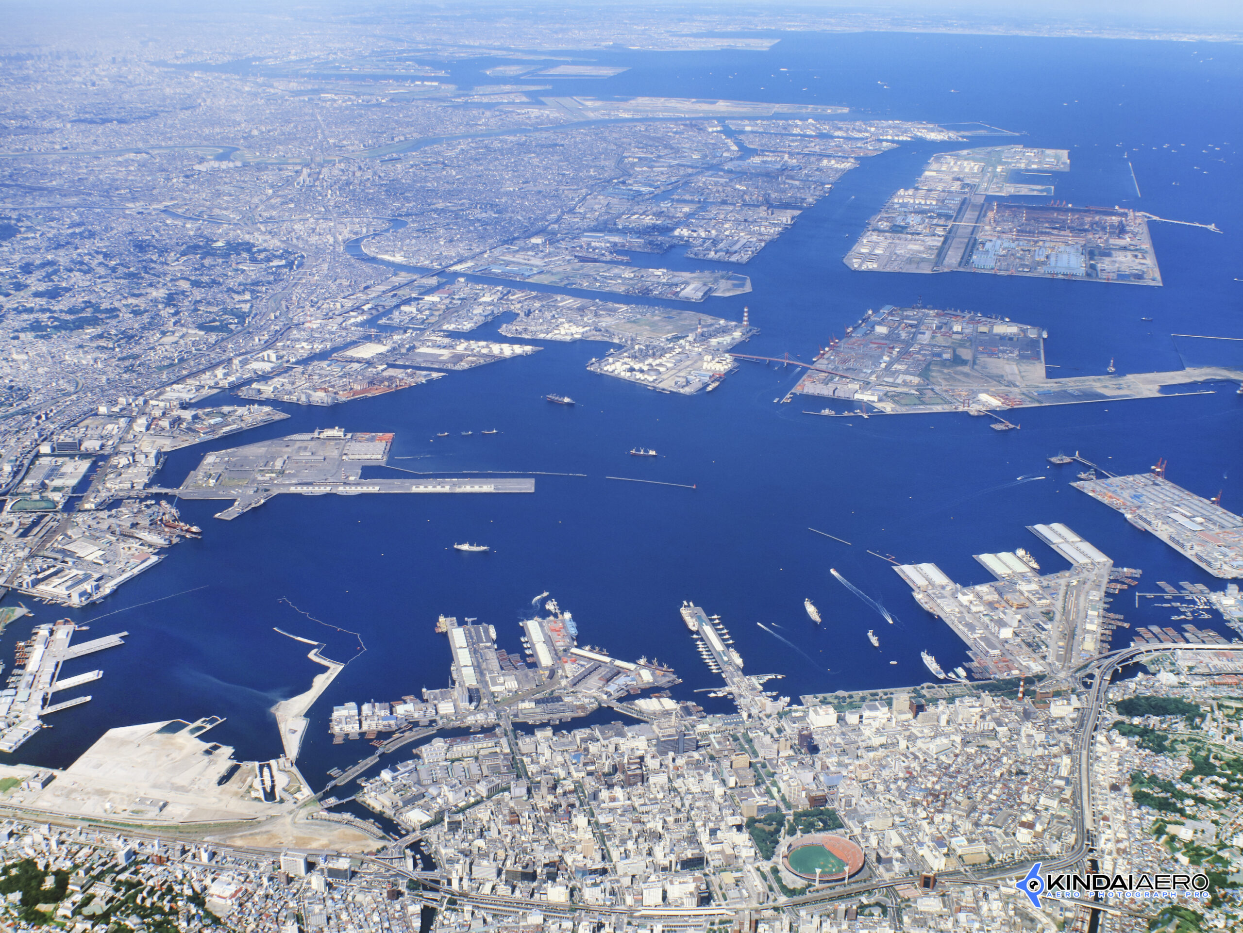 神奈川県横浜市中区・横浜港-みなとみらい 航空写真撮影 1985年8月