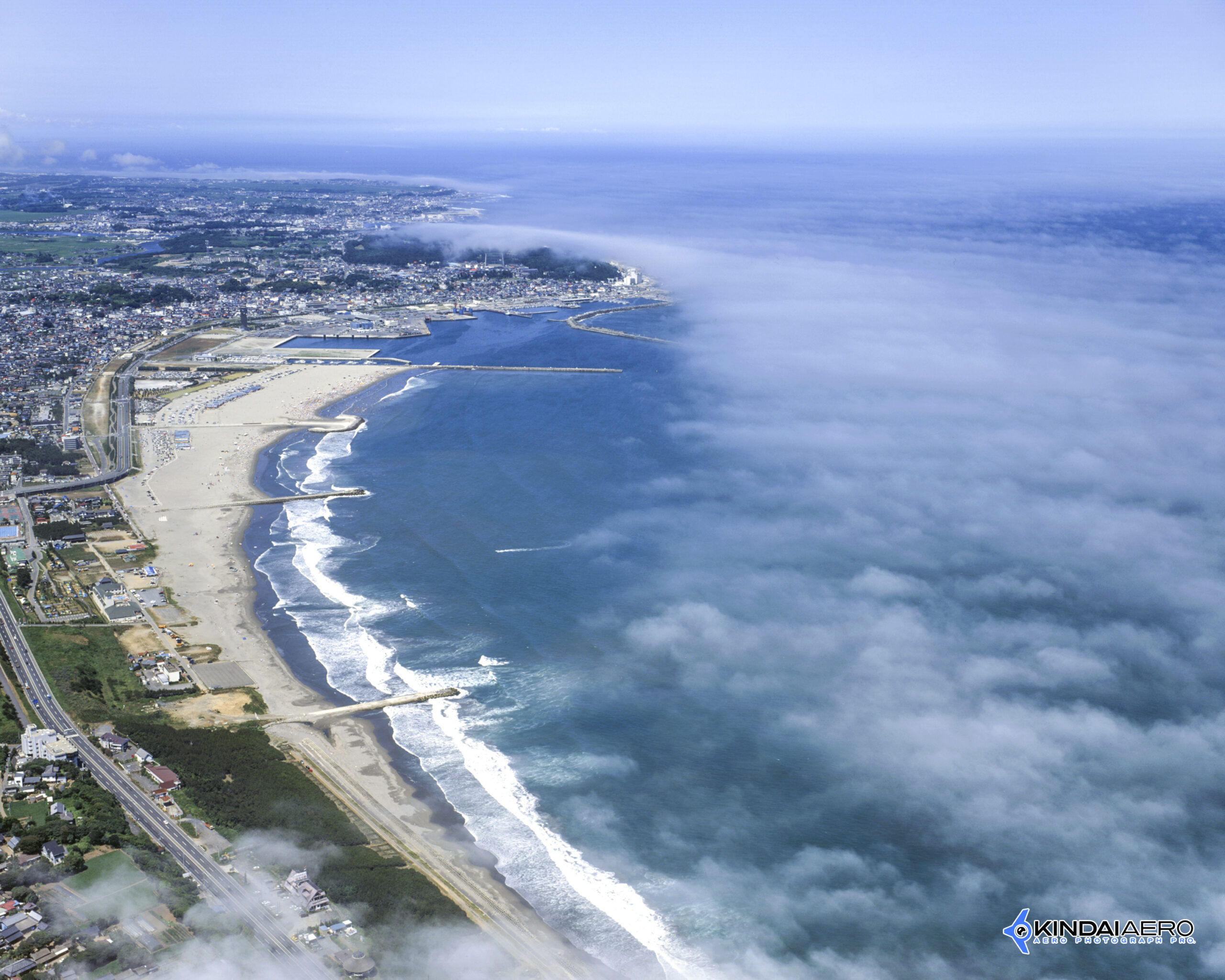 茨城県東茨城郡大洗町・大洗海岸-海霧 航空写真撮影 1990年代