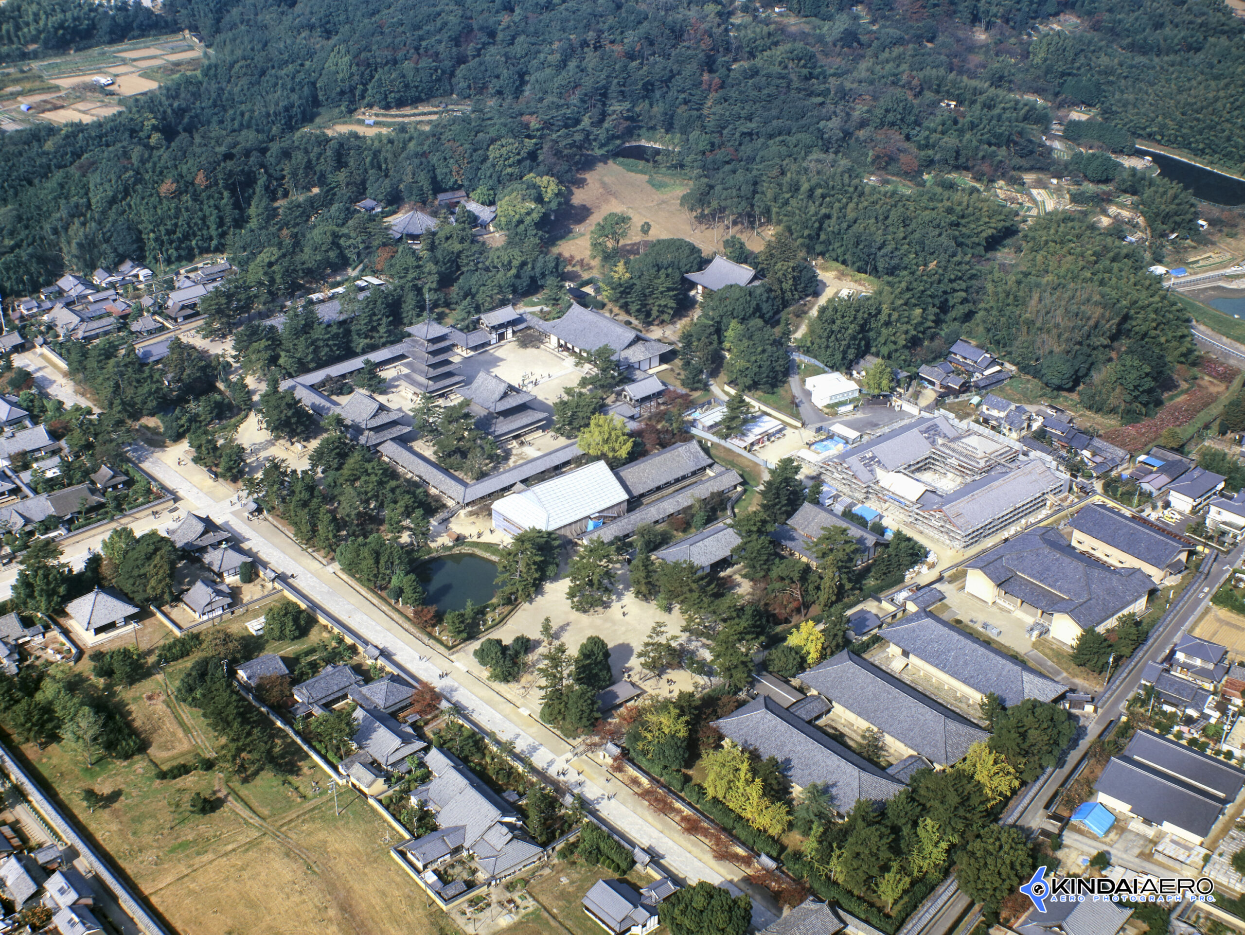 奈良県生駒郡・法隆寺　航空写真撮影 1997-09